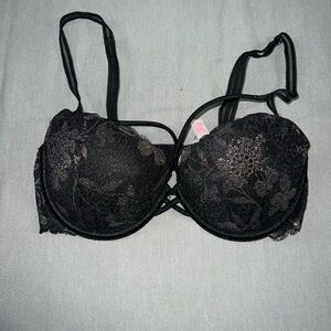 VS Bra